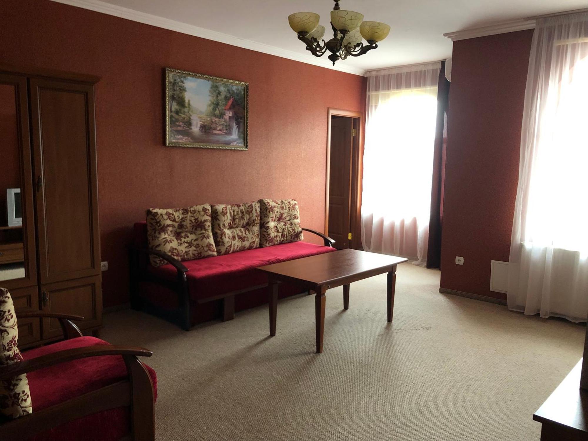 У Оксани Hotel Солочин Екстериор снимка